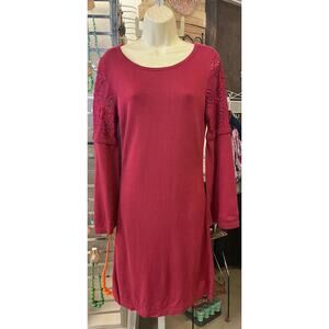 Octavia Womens Size Medium sweater dress Merlot Flare and applique sleeve
